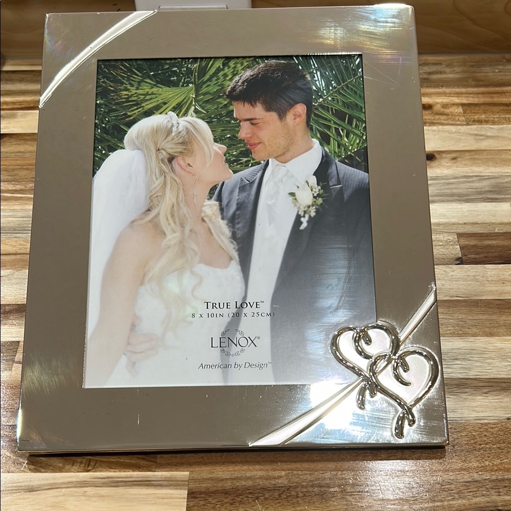 Lenox Silver Picture Frame Elegant Accents